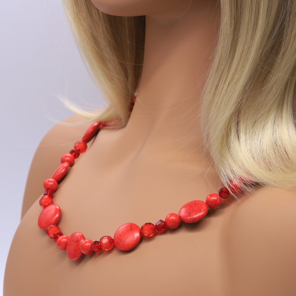 3 Piece Set Necklace Bracelet Earrings Red Howlite Crystals Red Glass Beads - Picture 10 of 10